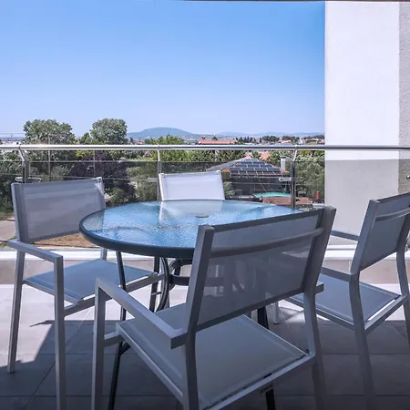 Laki מלון ניאה פלאגיה