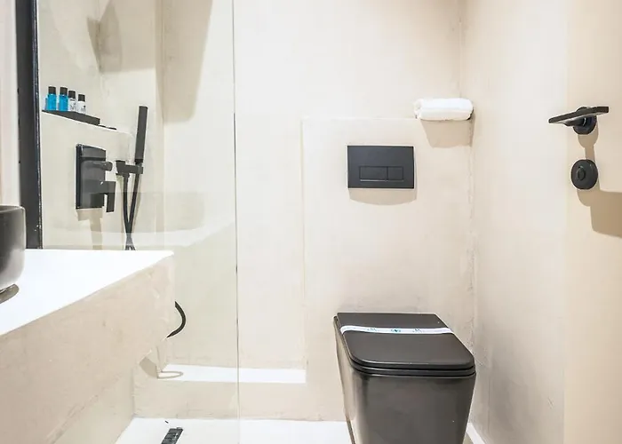 Otel Laki Nea Plagia