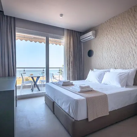 Laki Hotel Nea Plagia