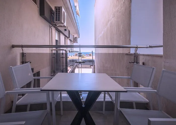 Laki Hotel Nea Plagia