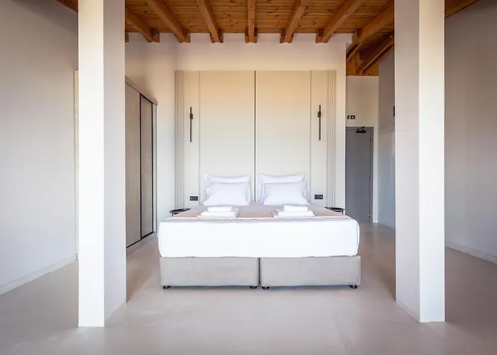Laki Hotel Nea Plagia